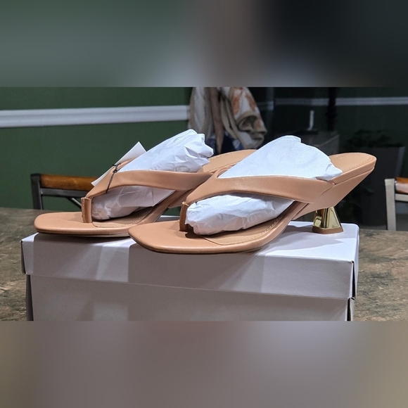 The Drop Women's Dakota Thong Scupted Heel Sandal #923, 924, 925 - Picture 6 of 14